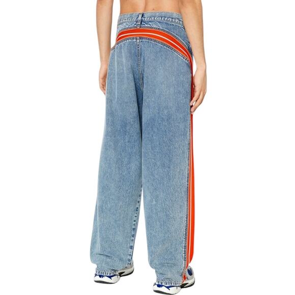 *NWOT Women’s Diesel Straight Jeans D-Vulkos Oemah Jeans – Sz 27/L 32 - Picture 1 of 11